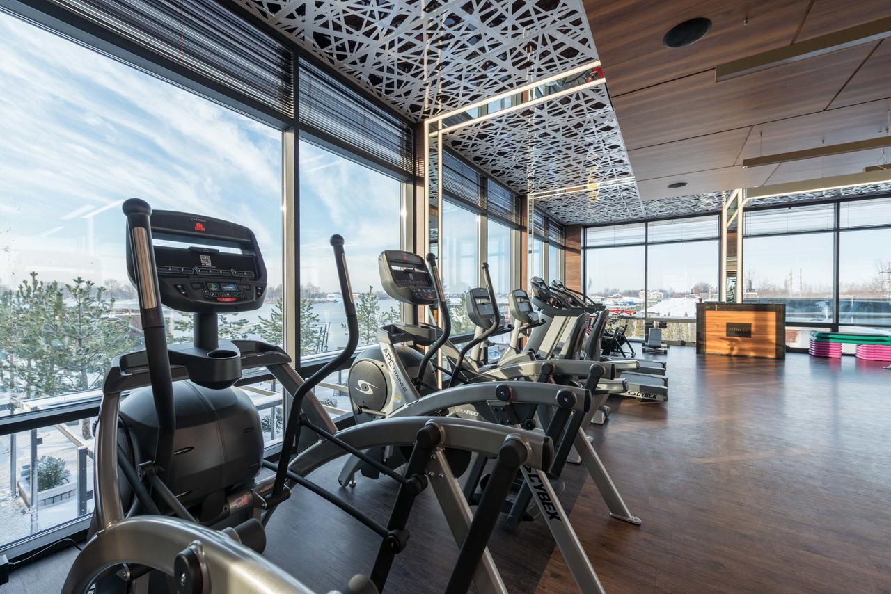 Riviera Zoloche Resort & Spa Vishenki  Екстериор снимка