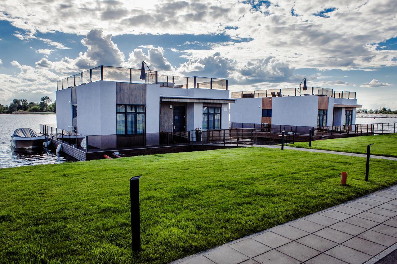 Riviera Zoloche Resort & Spa Vishenki  Екстериор снимка